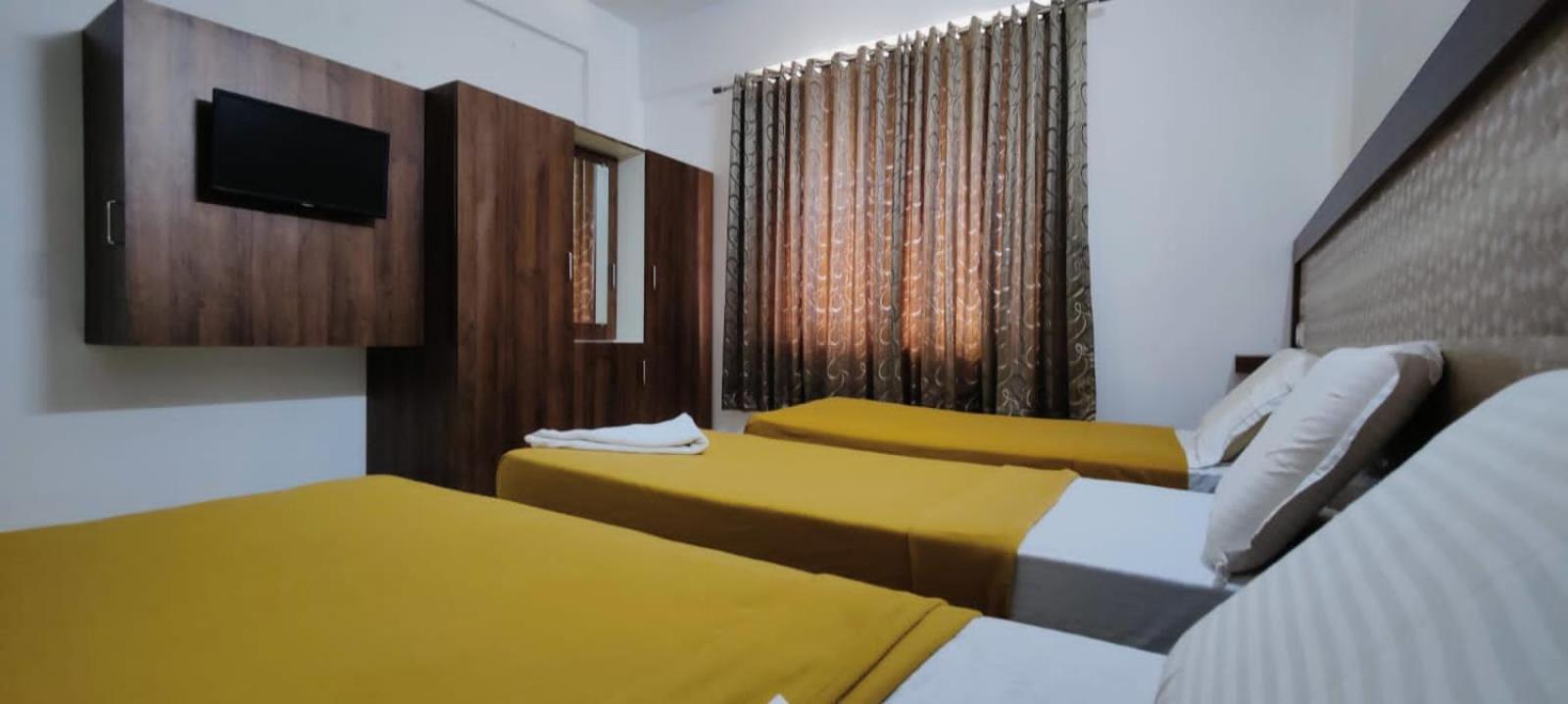B Six Hotel Бангалор Экстерьер фото