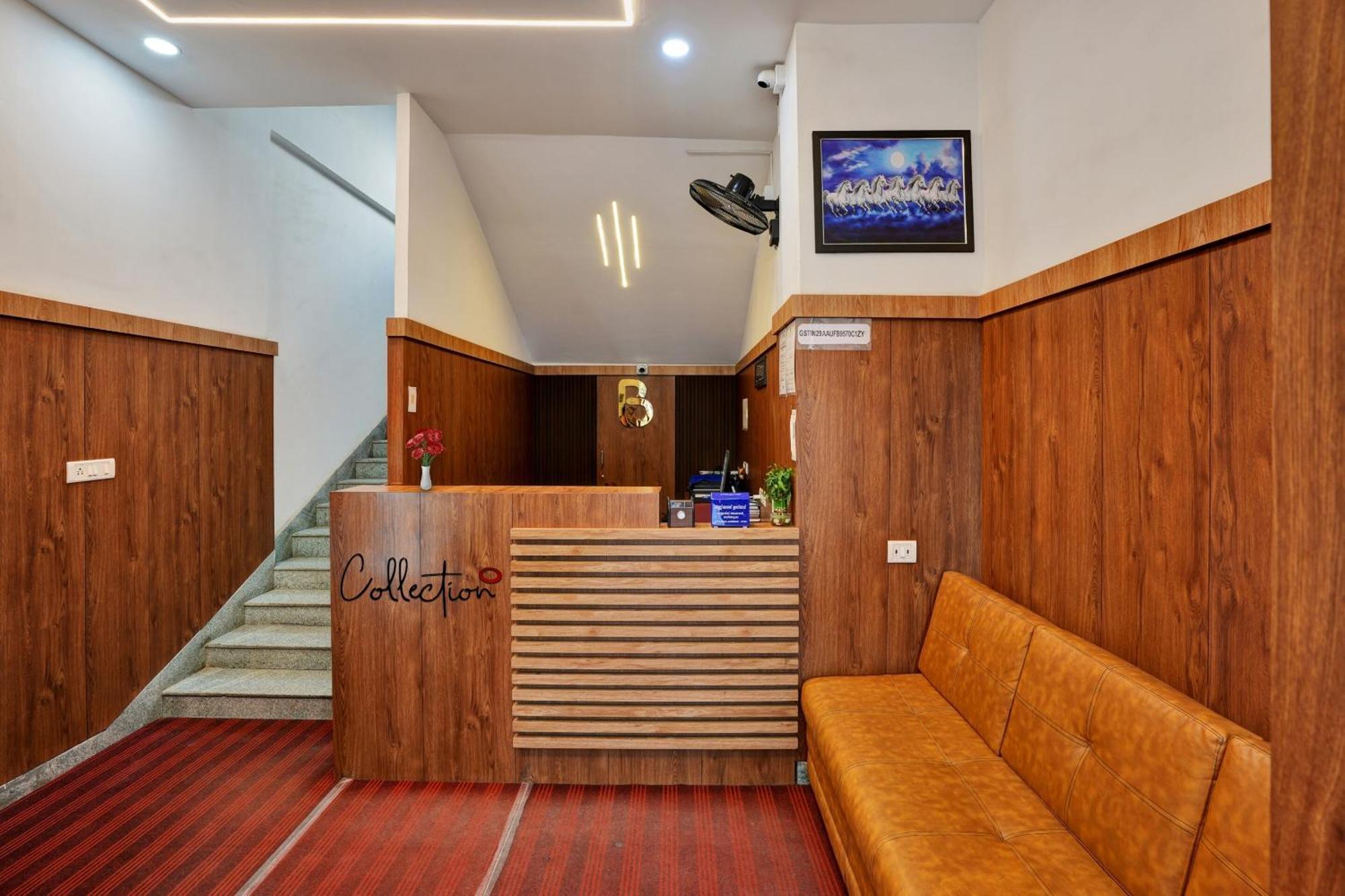 B Six Hotel Бангалор Экстерьер фото